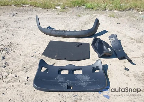 2014 Toyota Rav4 Le z USA, uszkodzony, nr VIN JTMZFREV4EJ020249